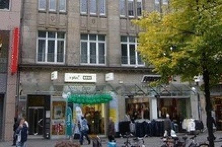 *Georgstraße* Einzelhandelsfläche über 2 Etagen in 1A-Lage 